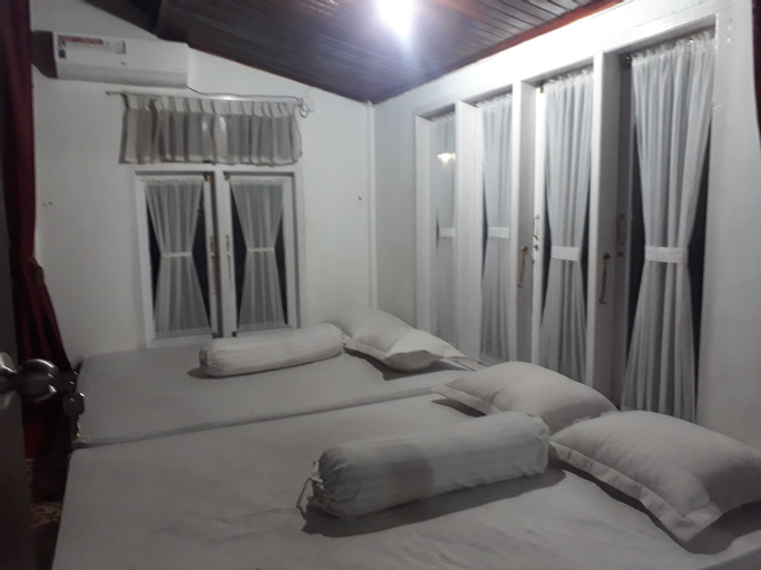 Bedroom 12