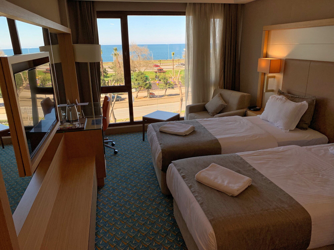 Bedroom 3, Blue Sea Hotel, Merkez