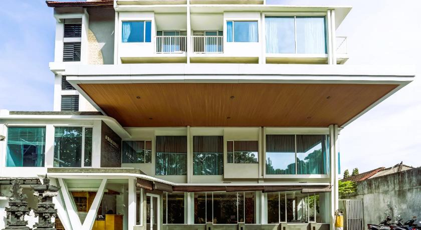 Premium Legian Hotel, Badung