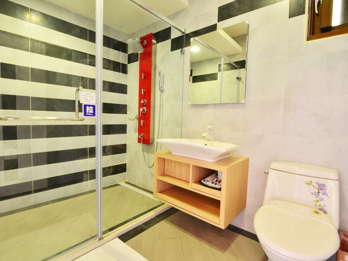 Bathroom 3, Coral Sea Resort Hotel, Pingtung