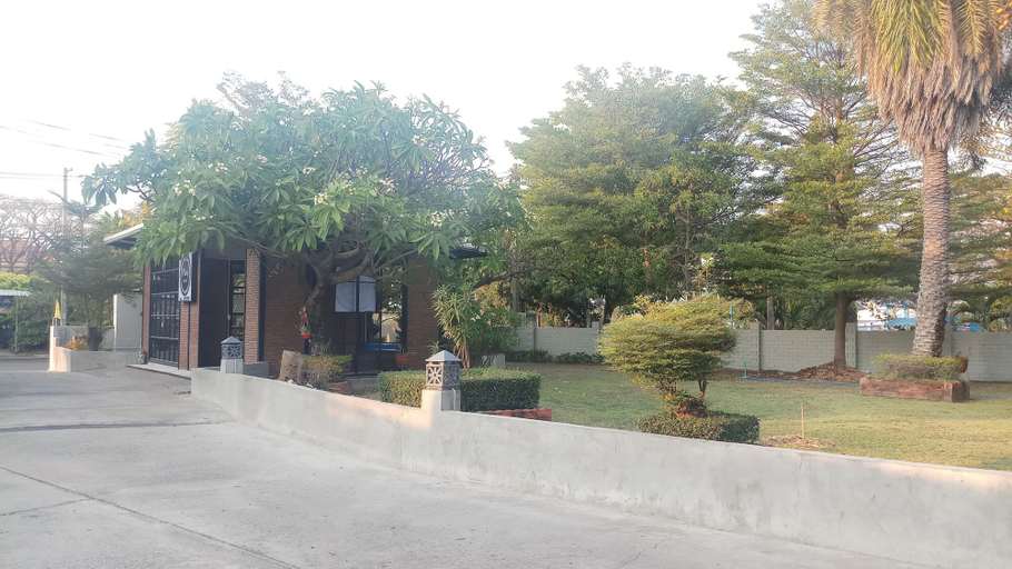 Others 5, Ploy Resort, Muang Buri Ram