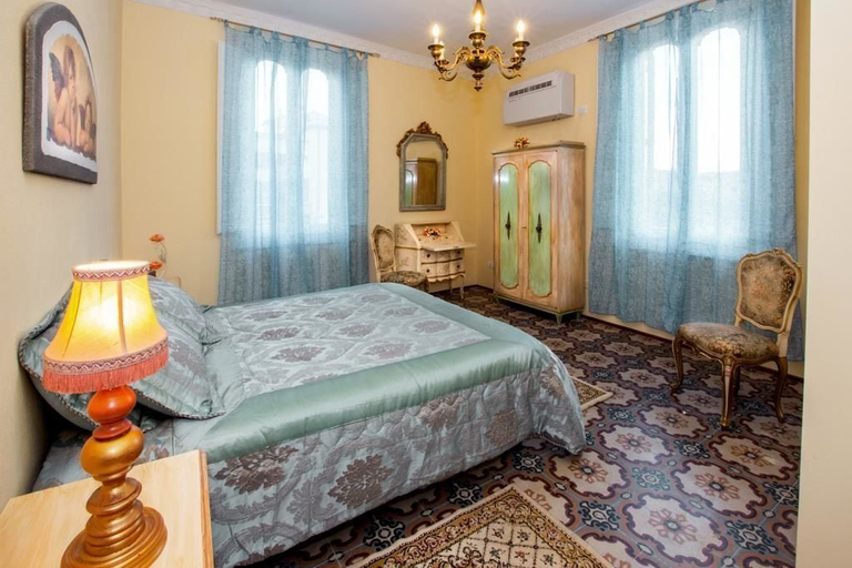Bedroom 3, Villa Antiche Mura, Florence