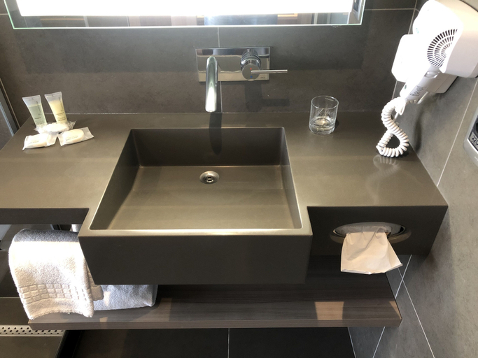 Bathroom 4, Novotel São Paulo Berrini, São Paulo