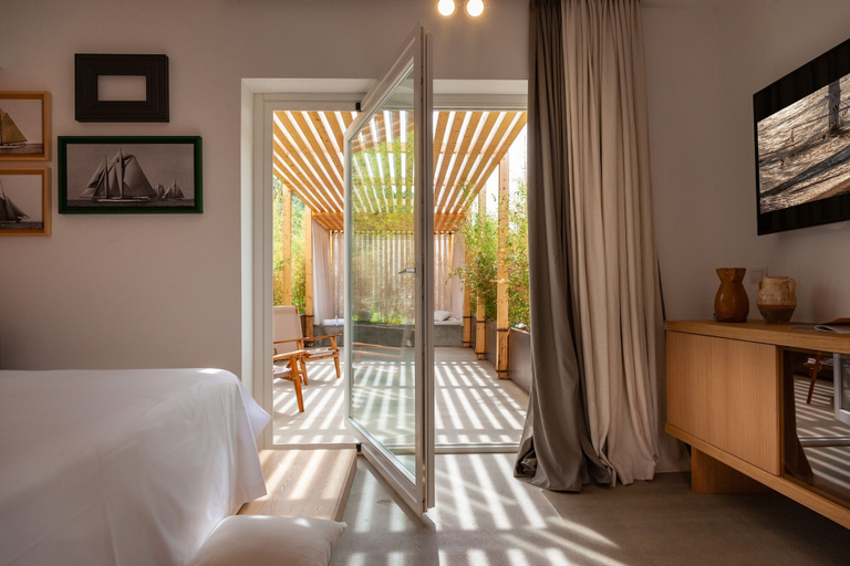 Bedroom 4, Praia Art Resort, Crotone