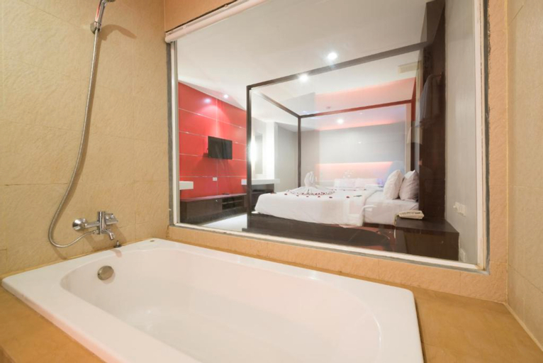 Bedroom 17