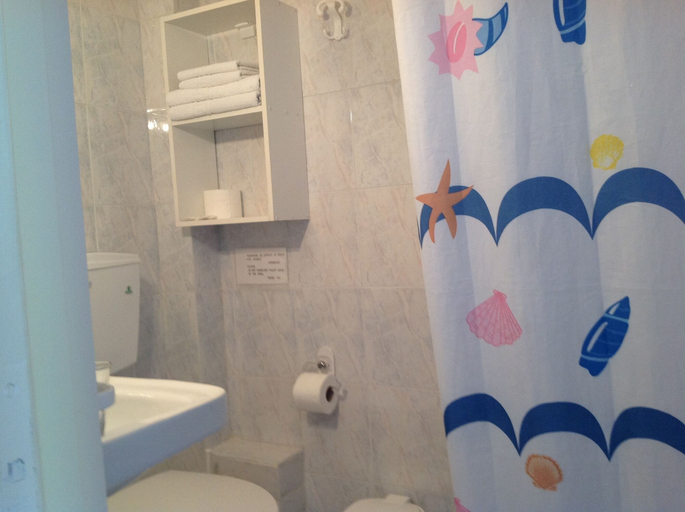 Bathroom 5, Travlos Studios, Ionian Islands
