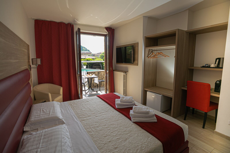Bedroom 4, Villa Cuore, Como