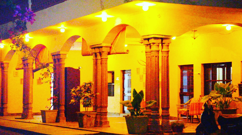 Others 2, Daulat Niwas Hotel, Bundi