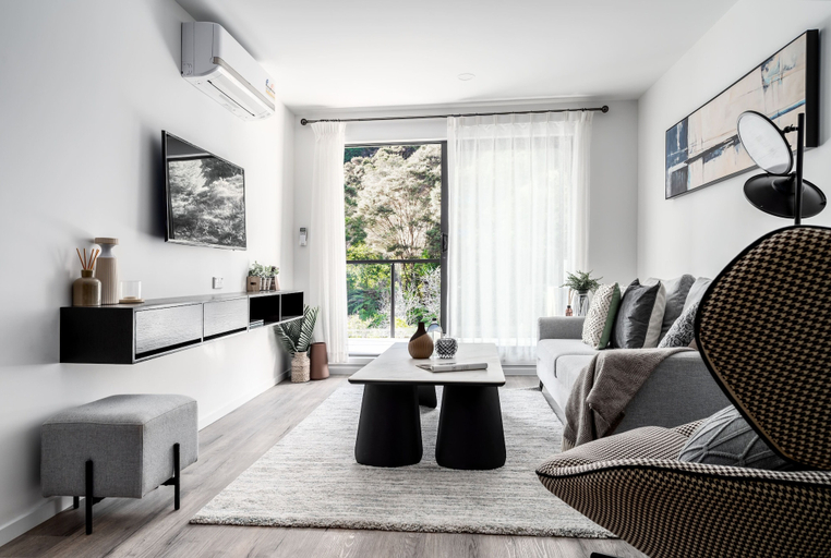 Others 5, Sunrise Garden Suites, Waitakere
