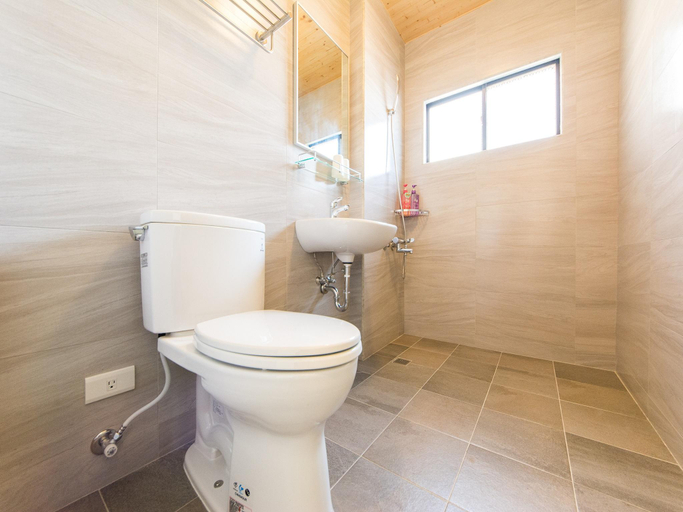Bathroom 3, Dream House, Tainan