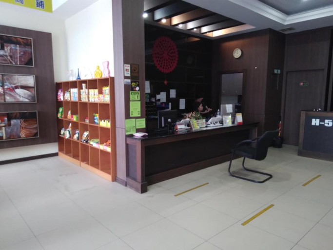 Others 2, H-5 Inn, Bintulu