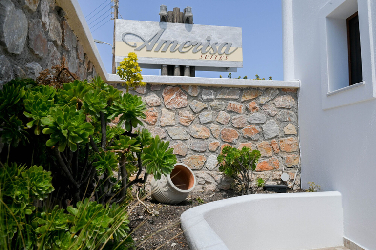Exterior & Views 2, Amerisa Suites & Villa, South Aegean
