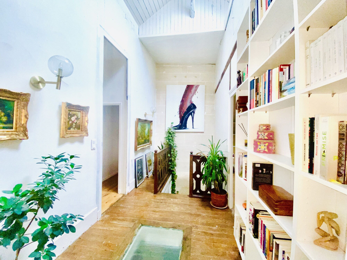 Others 4, Maison bourgeoise, Oise