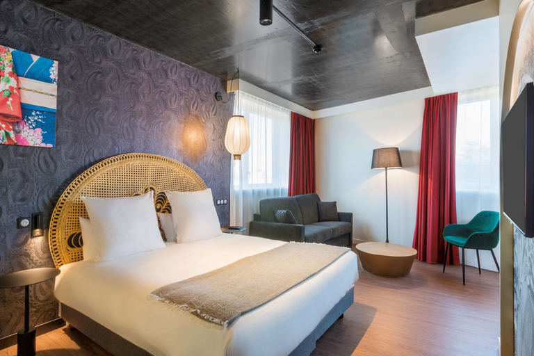 Bedroom 3, Aiden by Best Western Lorient Centre, Morbihan
