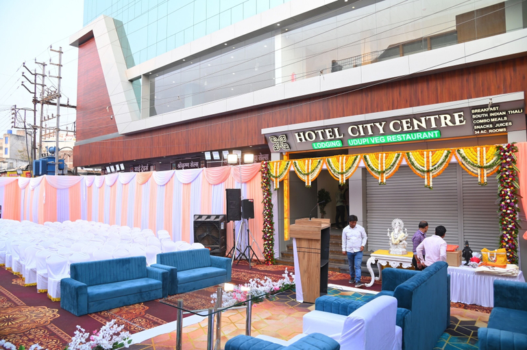 Exterior & Views, Hotel City Centre Latur, Latur