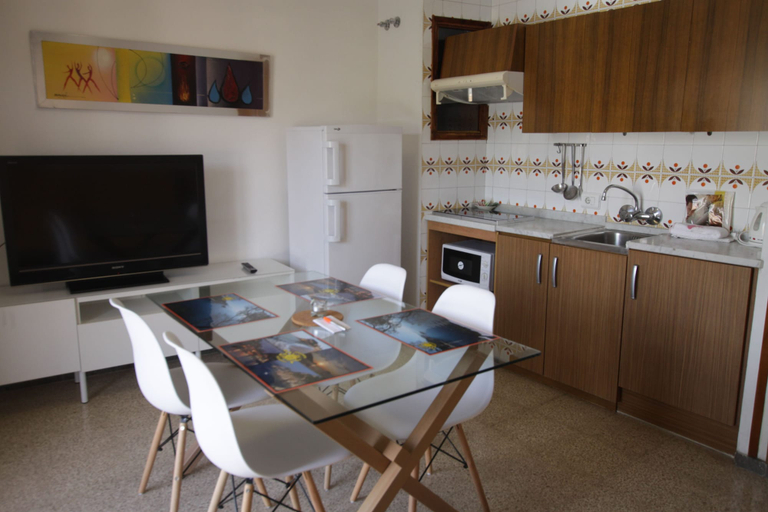 Others 4, Apartamentos El Sol, Girona