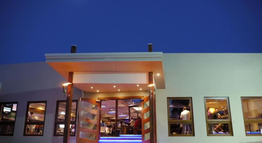 Exterior & Views 1, Hoey Moey Backpackers, Coffs Harbour - Pt A
