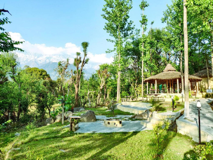 Dev Bhoomi Farms & Cottages, Kangra