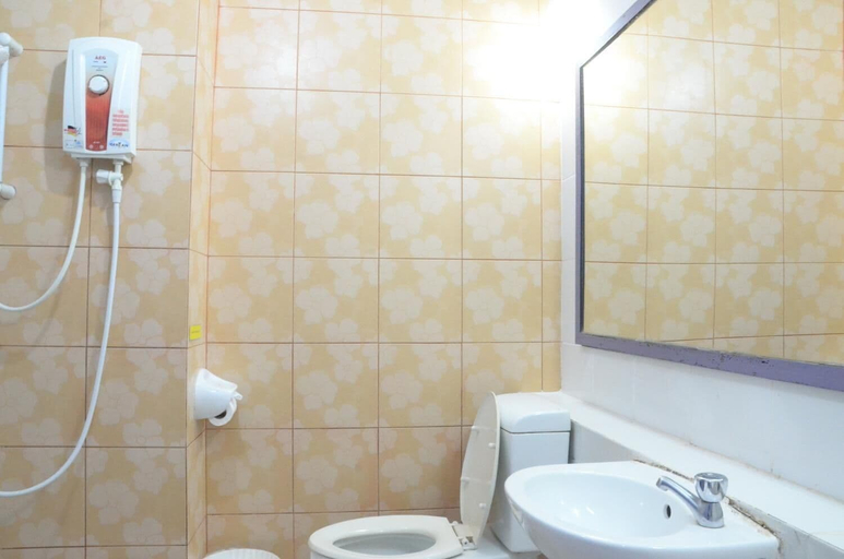 Bathroom 4, The SP Hotel, Muang Si Sa Ket