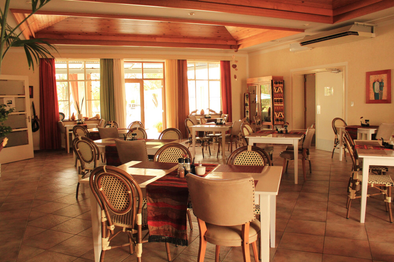 Food & Drinks 5, Omaruru Guesthouse, Omaruru