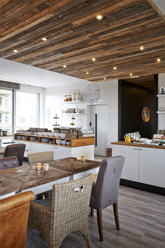 Food & Drinks 5, West Bay, West-Vlaanderen