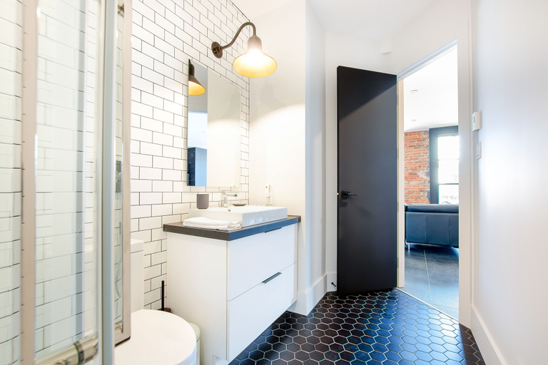 Bathroom 4, Les Lofts St-Vallier - By Les Lofts Vieux-Quebec, Communauté-Urbaine-de-Québec