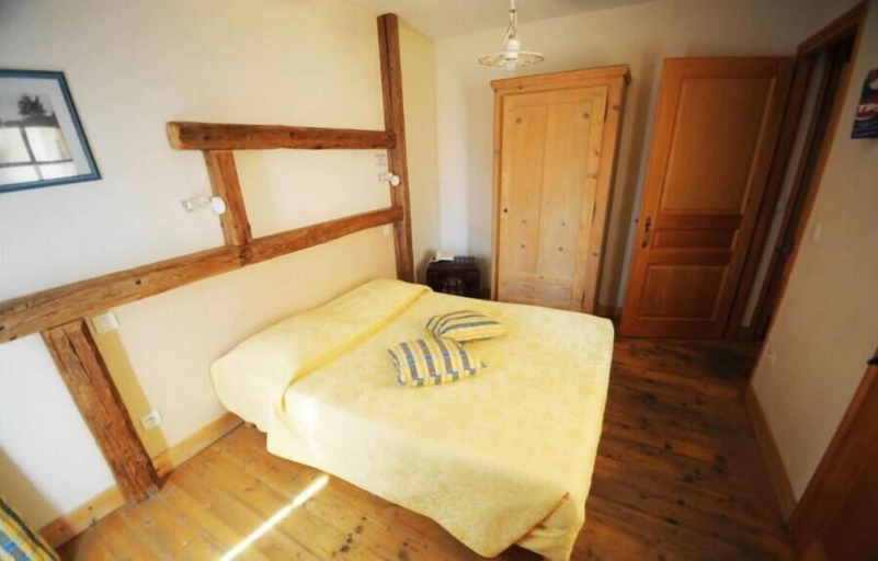 Bedroom 2, Auberge d'Anthy, Haute-Savoie