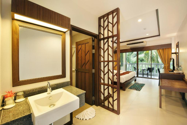 Bathroom 5, Ratana Hill Patong, Pulau Phuket