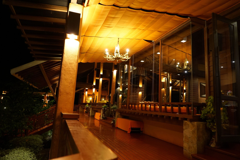 Food & Drinks 5, Valley Garden Resort, Muak Lek