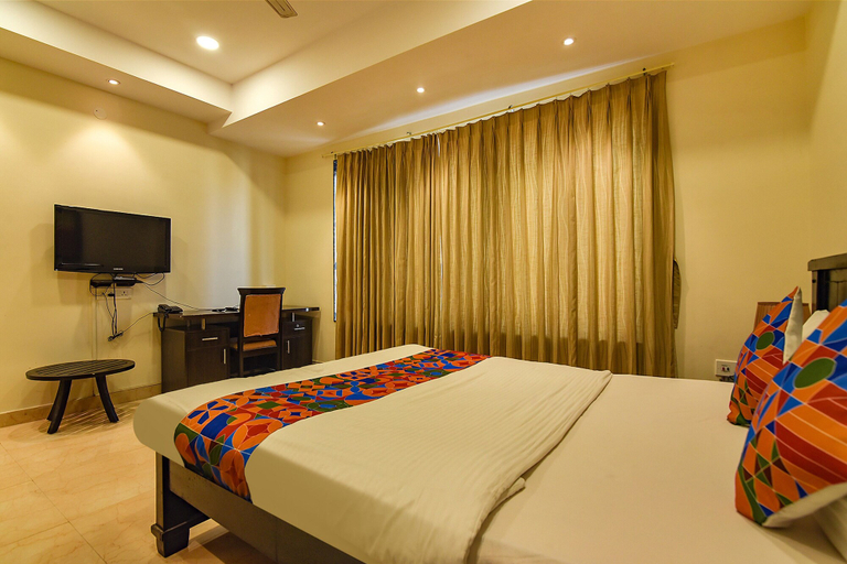 Bedroom 2, FabHotel All In One Saltlake, North 24 Parganas