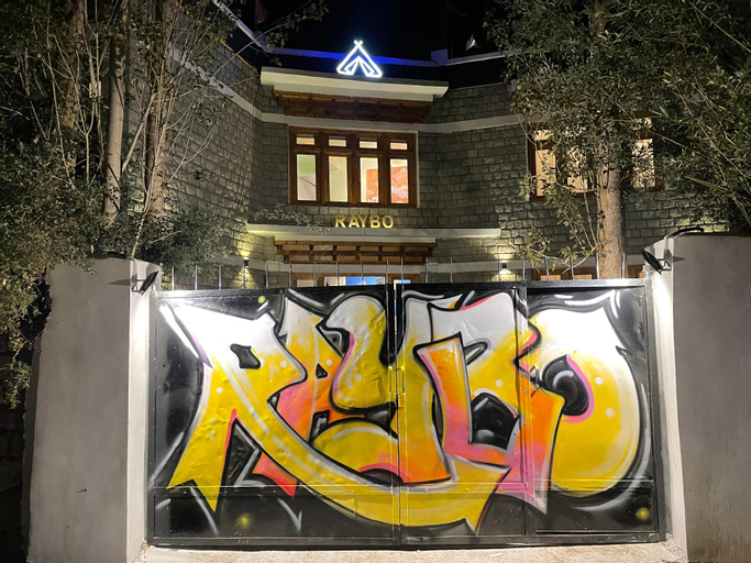 Raybo Hostel, Leh (Ladakh)
