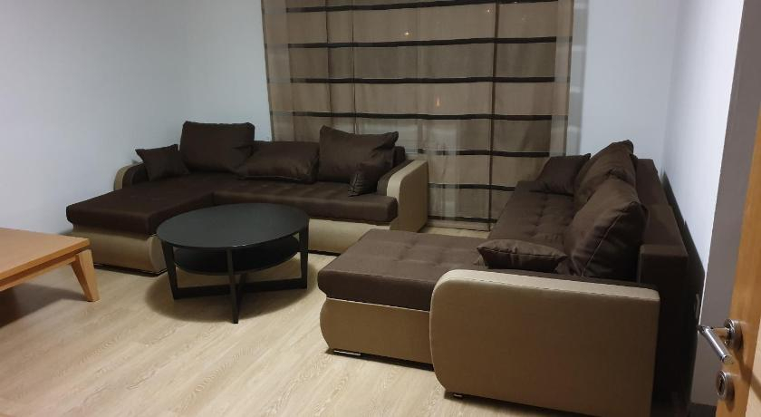 Others 4, Apartman Max 2, Sveti Ivan Zelina