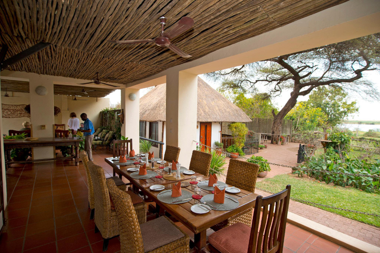 Food & Drinks, Garden Lodge, Chobe