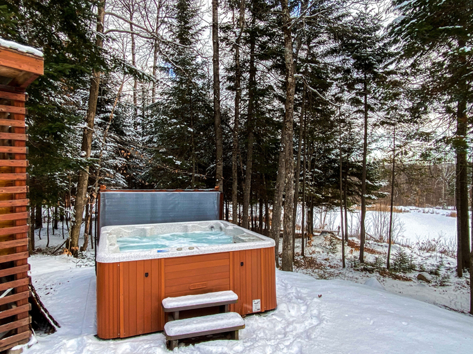 Others 5, Les Chalets Tourisma - Le Colibri, Portneuf