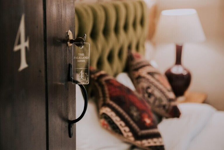 Bedroom 3, The Falkland Arms, Oxfordshire
