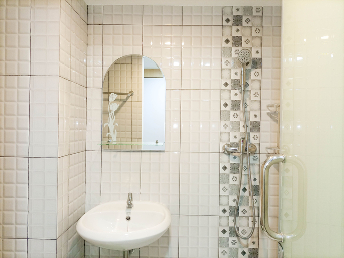 Others 5, Tranquil and Comfort Studio at De Prima Apartment By Travelio, Medan