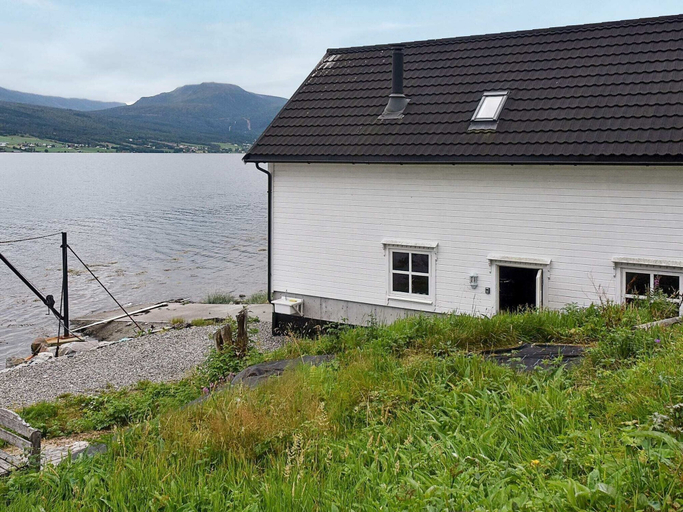 Exterior & Views 2, 6 Person Holiday Home in Vestnes, Vestnes