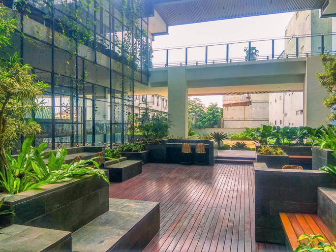 Exterior & Views 2, Apartemen Evenciio by En's Room, Depok