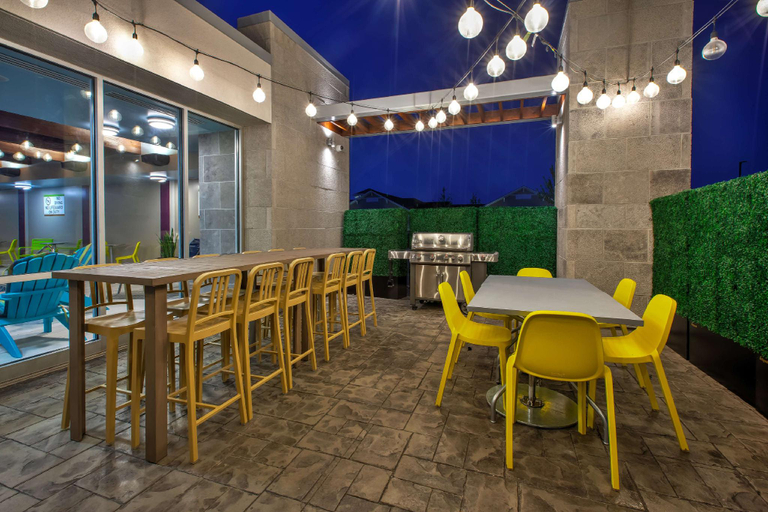 Food & Drinks 5, Home2 Suites By Hilton Grand Rapids South, Kent