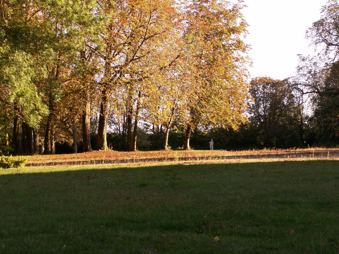 Others 5, Château de la Court d'Aron, Vendée