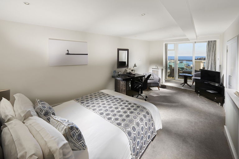 Bedroom 4, La Fregate Hotel