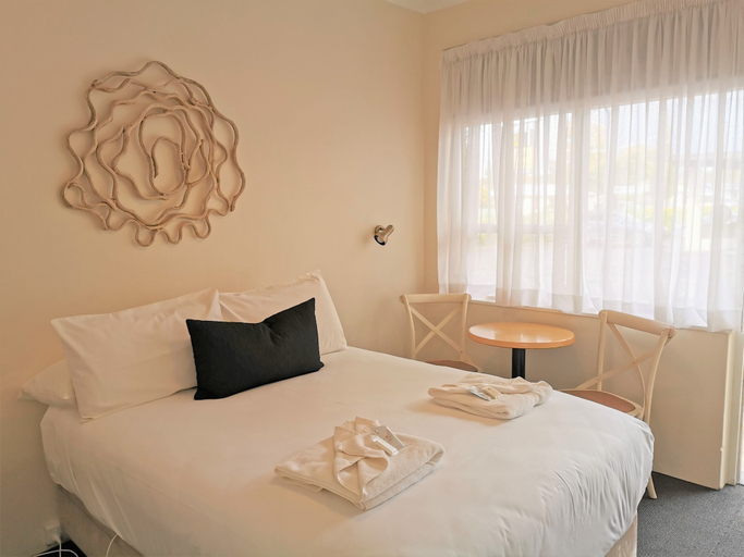 Bedroom 3, Bathurst Explorers Motel, Bathurst Regional - Pt A