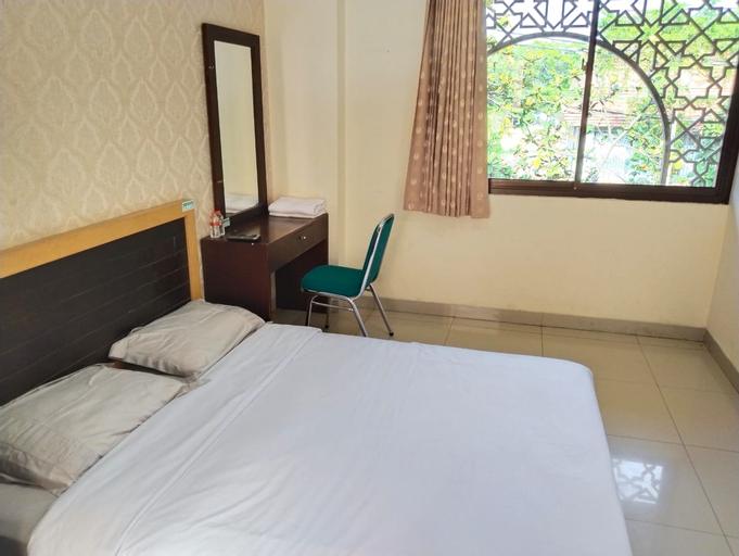 Bedroom 4, Islamic Guest House At Taqwa Center, Cirebon