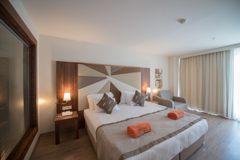 Bedroom 4, Nirvana Mediterranean Excellence - All Inclusive, Kemer