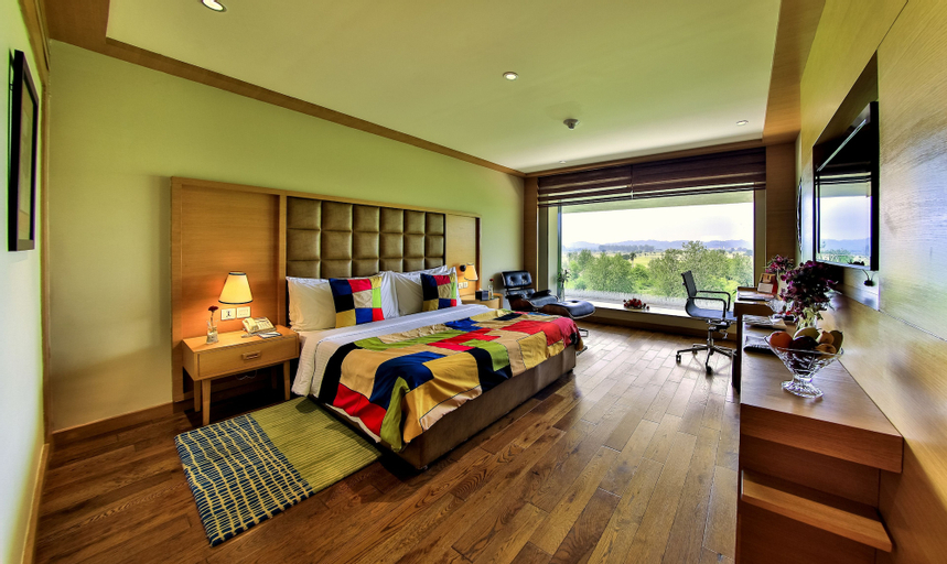Bedroom 14