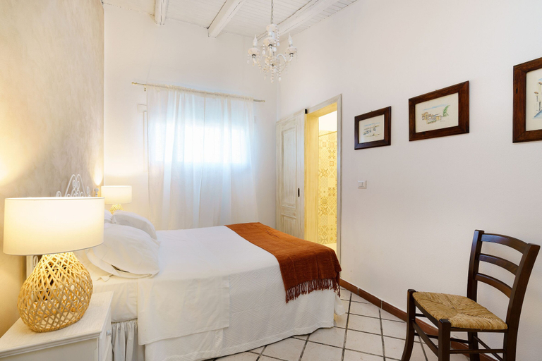 Bedroom 3, Villa del Mito, Syracuse