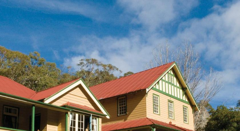 Others 4, Yarrangobilly Caves House, Tumut