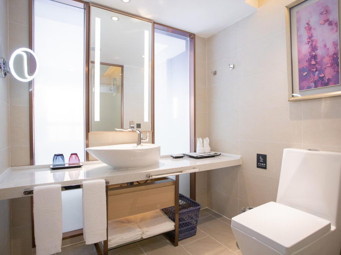 Bathroom 4, Lavande Hotel  Chaozhou Hengde International, Chaozhou