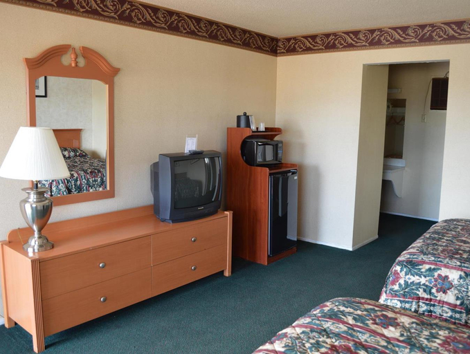 Others 5, Gateway Inn Fairfield, Solano