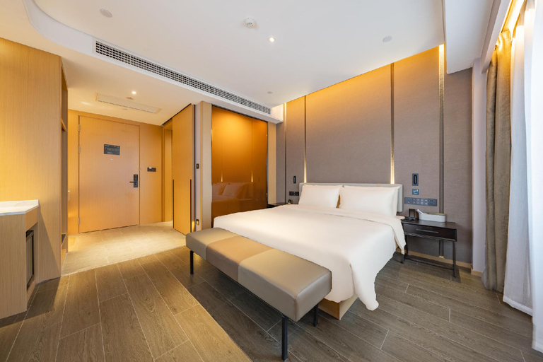Bedroom 2, Atour Hotel Tonghai Building Shuguang West Road, Nantong